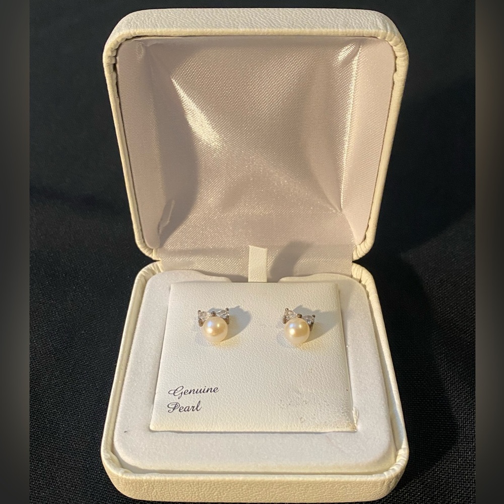 Elegant Pearl Stud Earrings